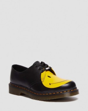 Men's Dr Martens 1461 Smiley® Smooth Leather Oxford Shoes Black | Australia_Dr28577