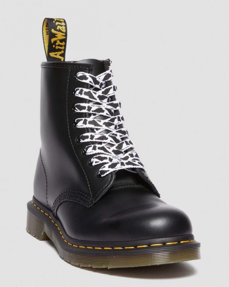 Accessories Dr Martens 55 Inch Flat (8-10 Eye) Laces White | Australia_Dr21488