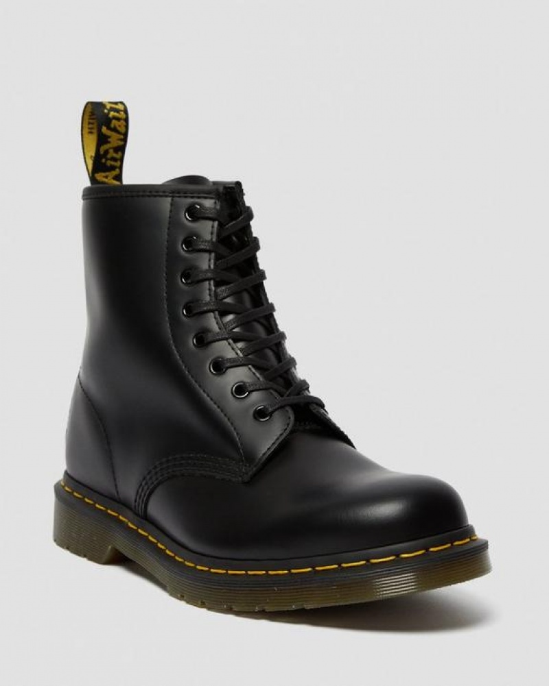 Accessories Dr Martens 55 Inch Waxed Flat (8-10 Eye) Laces Black | Australia_Dr41887