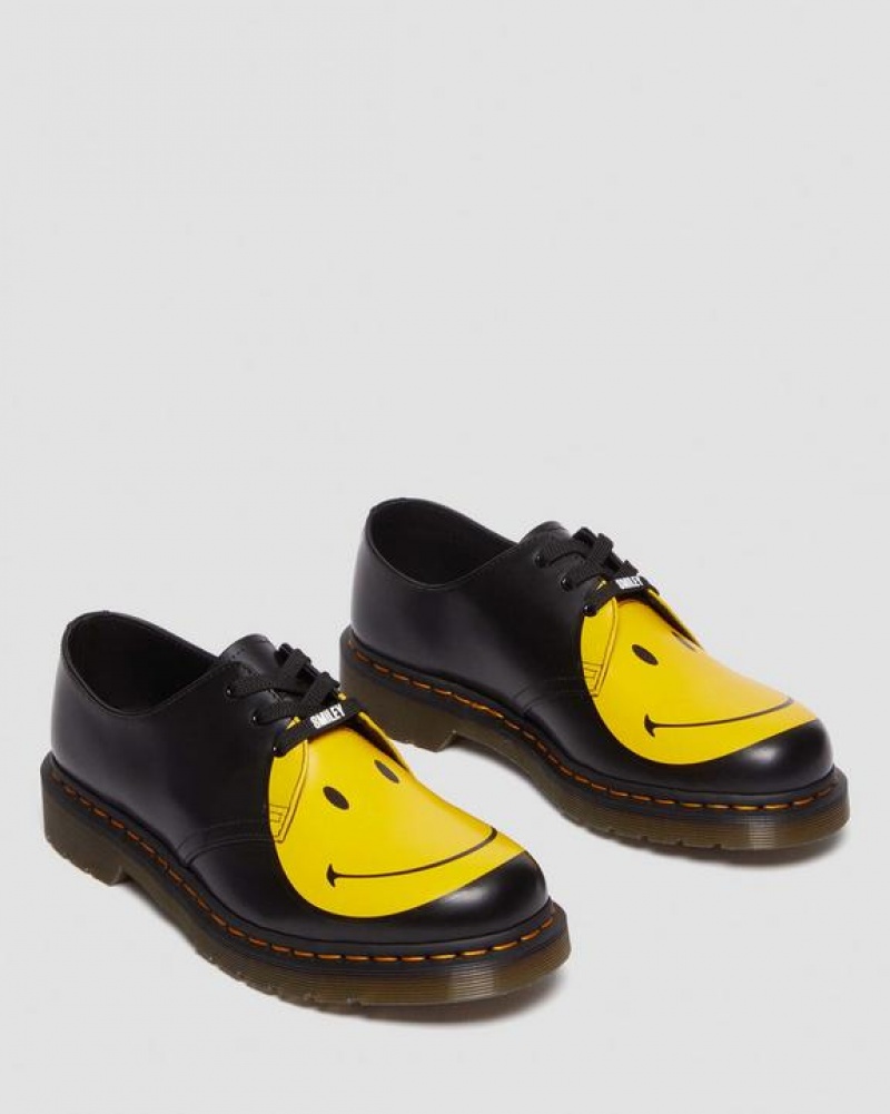 Men's Dr Martens 1461 Smiley® Smooth Leather Oxford Shoes Black | Australia_Dr28577