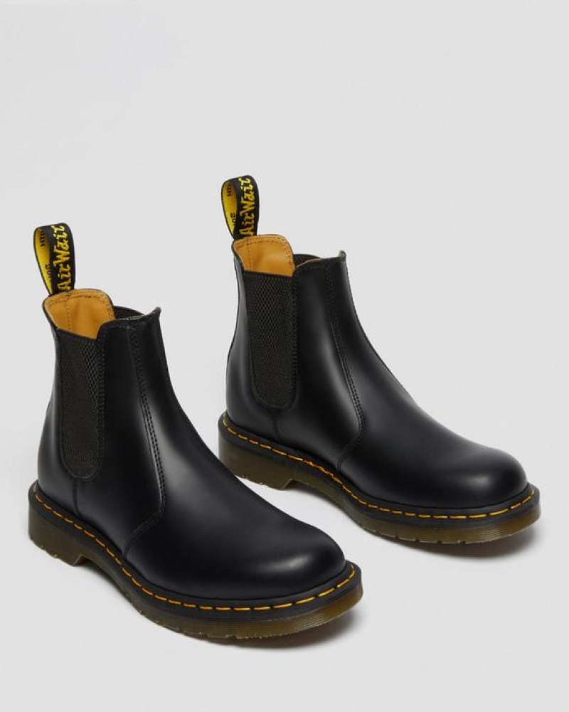 Men's Dr Martens 2976 Yellow Stitch Smooth Leather Chelsea Boots Black | Australia_Dr91377