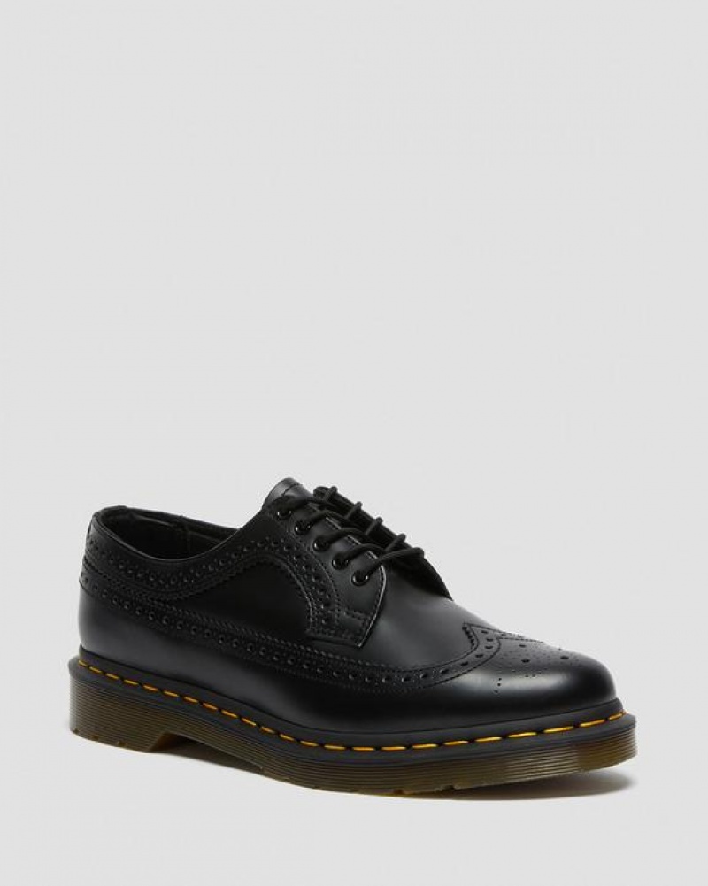 Women\'s Dr Martens 3989 Yellow Stitch Smooth Leather Brogue Shoes Black | Australia_Dr75572